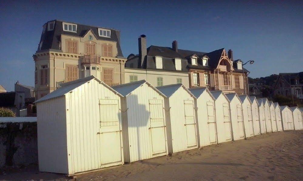 Hotel Des Falaises 빌레쉬르메르 외부 사진